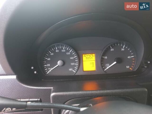 Білий Мерседес Sprinter, об'ємом двигуна 2.14 л та пробігом 304 тис. км за 16900 $, фото 26 на Automoto.ua