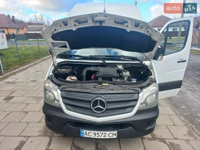 Білий Мерседес Sprinter, об'ємом двигуна 2.14 л та пробігом 304 тис. км за 16900 $, фото 24 на Automoto.ua