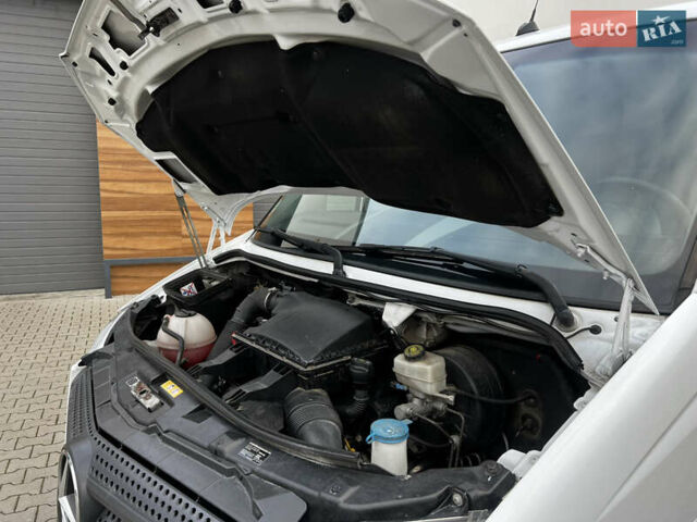 Белый Мерседес Sprinter, объемом двигателя 2.2 л и пробегом 272 тыс. км за 14800 $, фото 33 на Automoto.ua