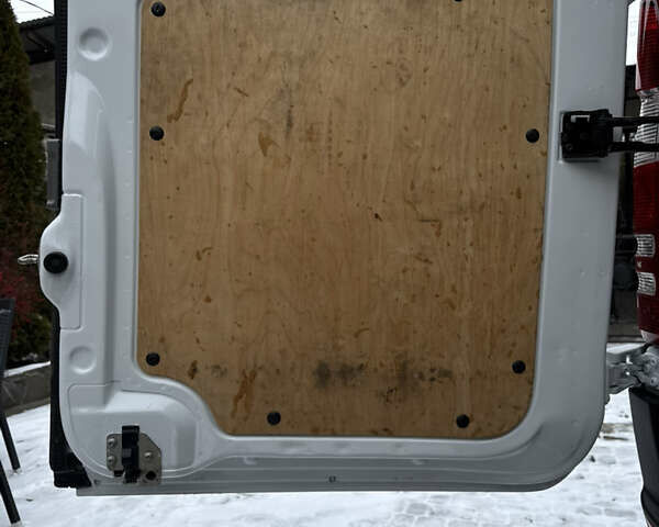 Білий Мерседес Sprinter, об'ємом двигуна 2.14 л та пробігом 595 тис. км за 15999 $, фото 36 на Automoto.ua