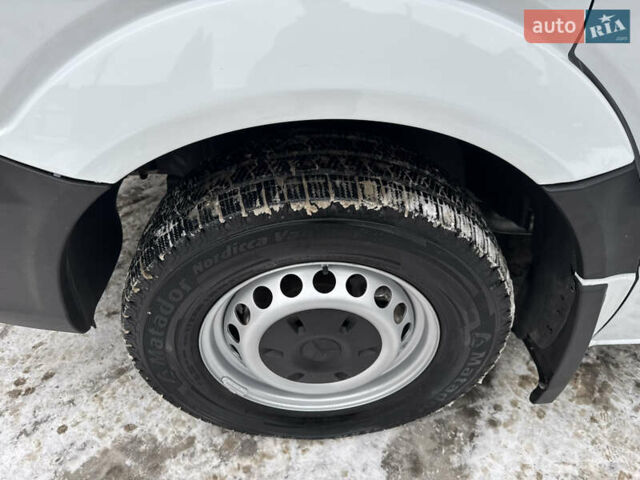 Білий Мерседес Sprinter, об'ємом двигуна 2.14 л та пробігом 595 тис. км за 15999 $, фото 31 на Automoto.ua