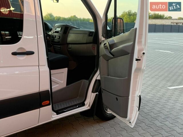 Білий Мерседес Sprinter, об'ємом двигуна 2.2 л та пробігом 124 тис. км за 23500 $, фото 71 на Automoto.ua