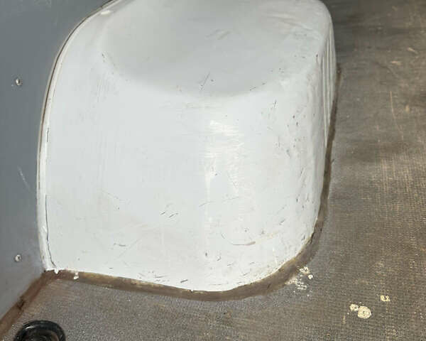 Белый Мерседес Sprinter, объемом двигателя 3 л и пробегом 190 тыс. км за 35400 $, фото 21 на Automoto.ua