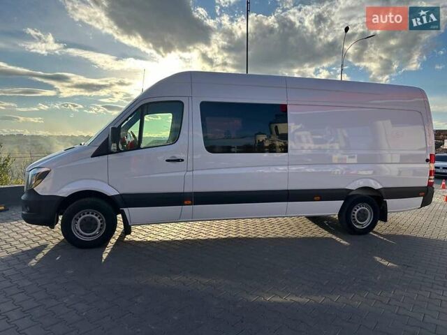 Белый Мерседес Sprinter, объемом двигателя 2.99 л и пробегом 350 тыс. км за 27950 $, фото 13 на Automoto.ua