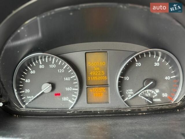 Белый Мерседес Sprinter, объемом двигателя 2.99 л и пробегом 560 тыс. км за 19500 $, фото 8 на Automoto.ua