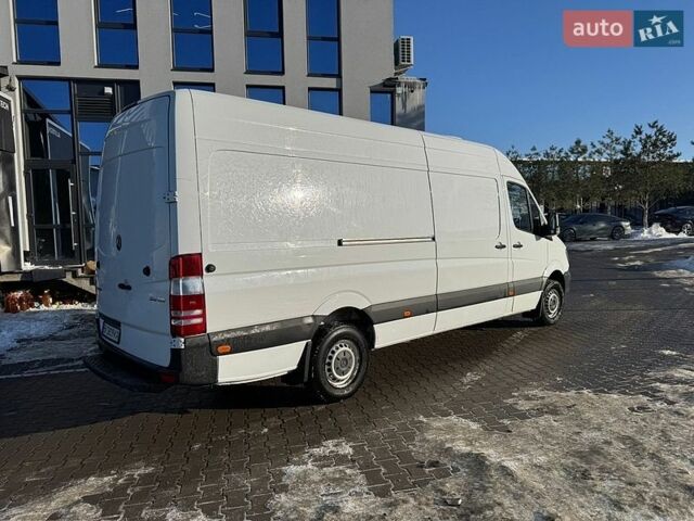 Белый Мерседес Sprinter, объемом двигателя 2.14 л и пробегом 408 тыс. км за 14300 $, фото 5 на Automoto.ua