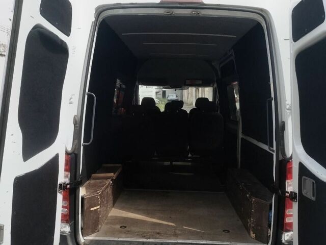 Білий Мерседес Sprinter, об'ємом двигуна 2.14 л та пробігом 319 тис. км за 18000 $, фото 7 на Automoto.ua