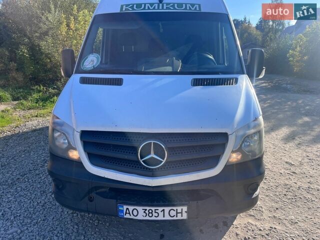 Білий Мерседес Sprinter, об'ємом двигуна 0 л та пробігом 379 тис. км за 13200 $, фото 7 на Automoto.ua