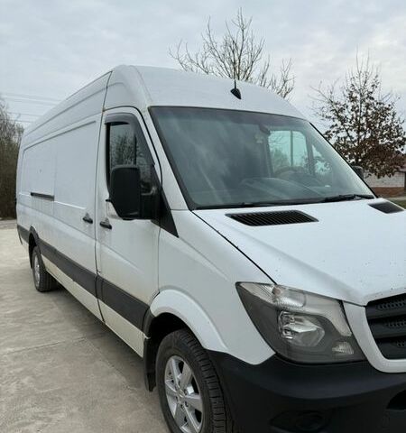 Белый Мерседес Sprinter, объемом двигателя 2.99 л и пробегом 560 тыс. км за 19500 $, фото 5 на Automoto.ua