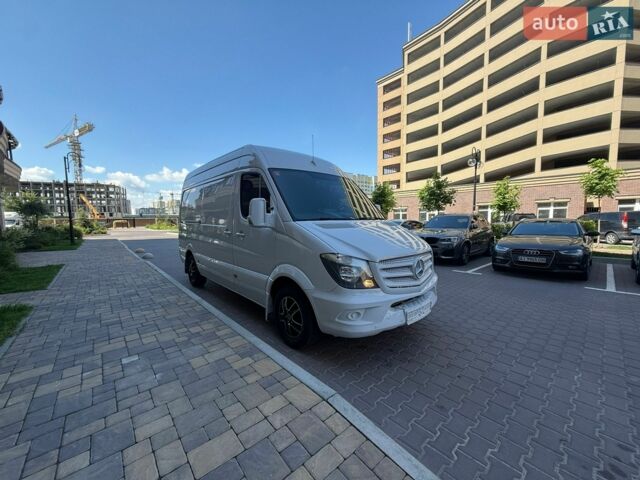 Білий Мерседес Sprinter, об'ємом двигуна 2.14 л та пробігом 300 тис. км за 17500 $, фото 17 на Automoto.ua