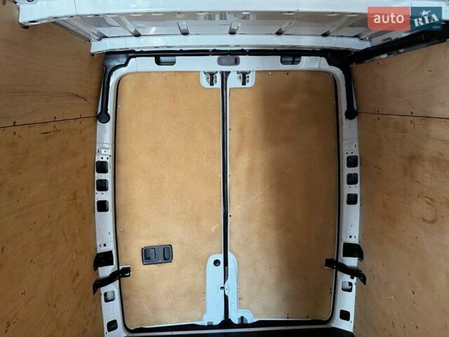 Мерседес Sprinter 2016 у Вінниці на Automoto.ua Білий Мерседес Sprinter, об'ємом двигуна 2.2 л та пробігом 316 тис. км за 14999 $, фото 22 на Automoto.ua