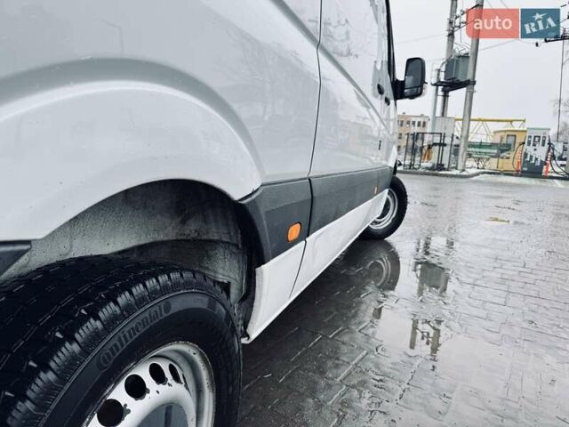 Белый Мерседес Sprinter, объемом двигателя 2.2 л и пробегом 298 тыс. км за 13900 $, фото 27 на Automoto.ua
