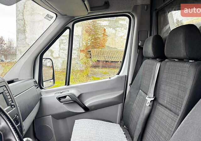 Білий Мерседес Sprinter, об'ємом двигуна 2.2 л та пробігом 312 тис. км за 19500 $, фото 10 на Automoto.ua