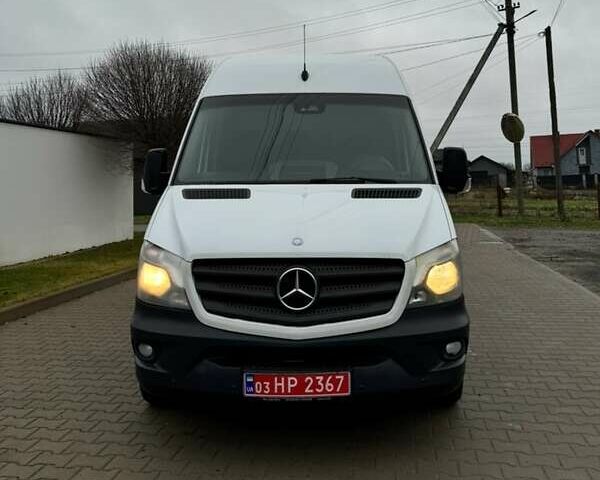 Белый Мерседес Sprinter, объемом двигателя 2.2 л и пробегом 245 тыс. км за 18800 $, фото 5 на Automoto.ua