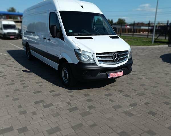 Белый Мерседес Sprinter, объемом двигателя 3 л и пробегом 280 тыс. км за 24999 $, фото 6 на Automoto.ua