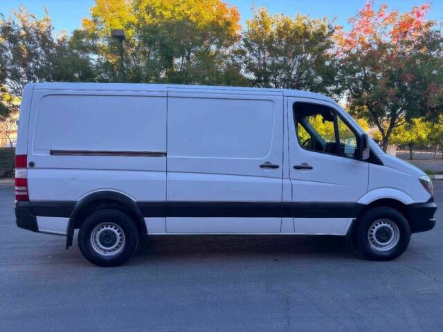 Белый Мерседес Sprinter, объемом двигателя 3 л и пробегом 78 тыс. км за 10000 $, фото 7 на Automoto.ua
