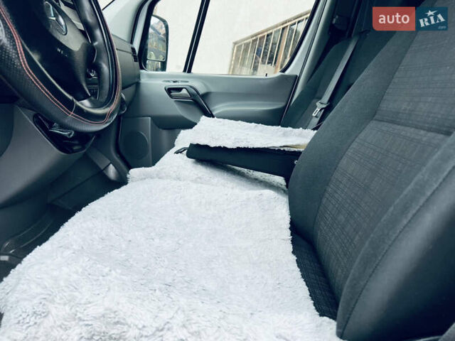 Белый Мерседес Sprinter, объемом двигателя 2.1 л и пробегом 410 тыс. км за 17500 $, фото 49 на Automoto.ua