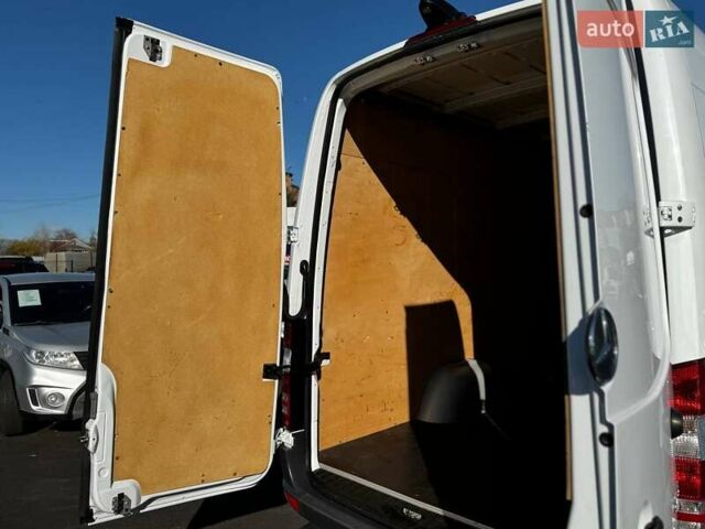 Мерседес Sprinter 2016 у Вінниці на Automoto.ua Білий Мерседес Sprinter, об'ємом двигуна 2.2 л та пробігом 316 тис. км за 14999 $, фото 20 на Automoto.ua
