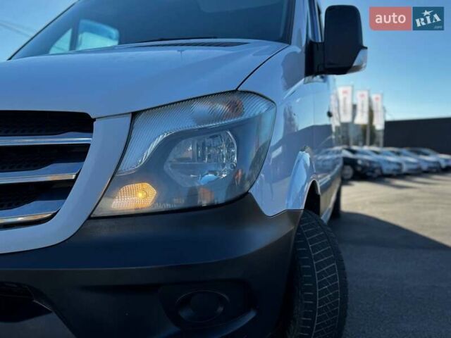Мерседес Sprinter 2016 у Вінниці на Automoto.ua Білий Мерседес Sprinter, об'ємом двигуна 2.2 л та пробігом 316 тис. км за 14999 $, фото 13 на Automoto.ua
