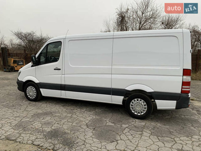 Білий Мерседес Sprinter, об'ємом двигуна 2.2 л та пробігом 162 тис. км за 19300 $, фото 5 на Automoto.ua
