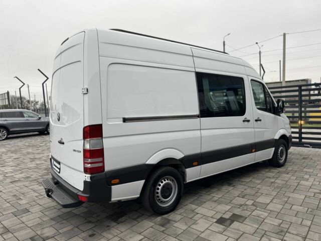 Белый Мерседес Sprinter, объемом двигателя 2.2 л и пробегом 278 тыс. км за 21750 $, фото 2 на Automoto.ua
