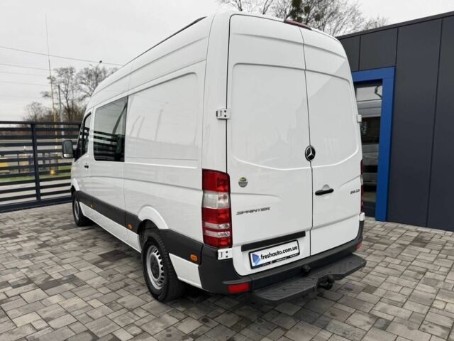 Белый Мерседес Sprinter, объемом двигателя 2.2 л и пробегом 278 тыс. км за 21750 $, фото 9 на Automoto.ua
