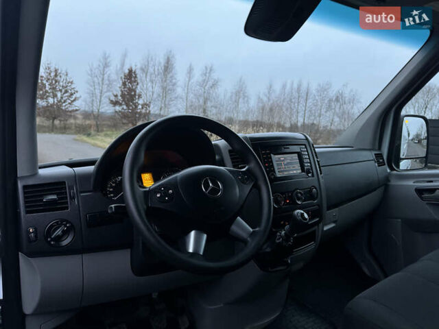 Білий Мерседес Sprinter, об'ємом двигуна 2.2 л та пробігом 245 тис. км за 18700 $, фото 14 на Automoto.ua