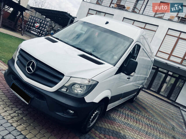 Белый Мерседес Sprinter, объемом двигателя 2.1 л и пробегом 410 тыс. км за 17500 $, фото 68 на Automoto.ua