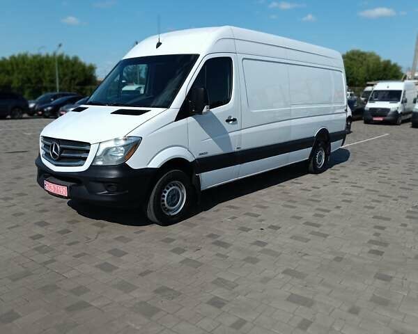 Белый Мерседес Sprinter, объемом двигателя 3 л и пробегом 280 тыс. км за 24999 $, фото 8 на Automoto.ua