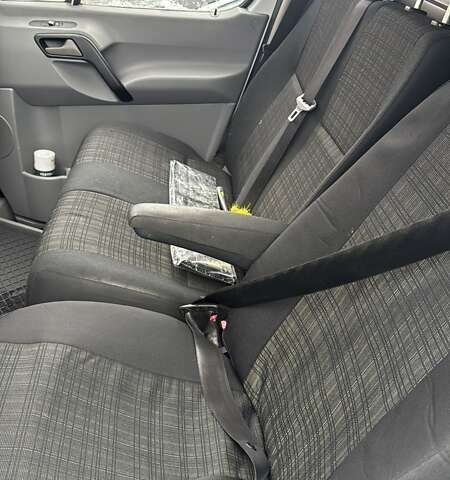 Белый Мерседес Sprinter, объемом двигателя 2.2 л и пробегом 298 тыс. км за 13900 $, фото 72 на Automoto.ua