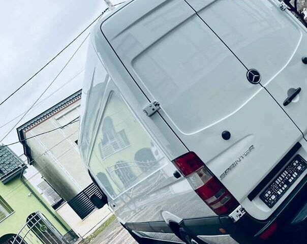 Белый Мерседес Sprinter, объемом двигателя 0 л и пробегом 3 тыс. км за 17900 $, фото 34 на Automoto.ua