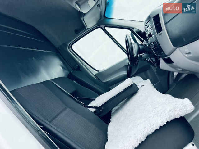 Белый Мерседес Sprinter, объемом двигателя 0 л и пробегом 3 тыс. км за 17900 $, фото 26 на Automoto.ua