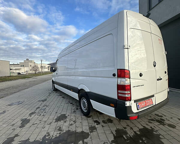 Белый Мерседес Sprinter, объемом двигателя 2.2 л и пробегом 265 тыс. км за 18700 $, фото 12 на Automoto.ua