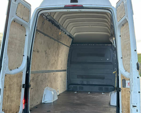 Белый Мерседес Sprinter, объемом двигателя 0 л и пробегом 218 тыс. км за 28837 $, фото 15 на Automoto.ua