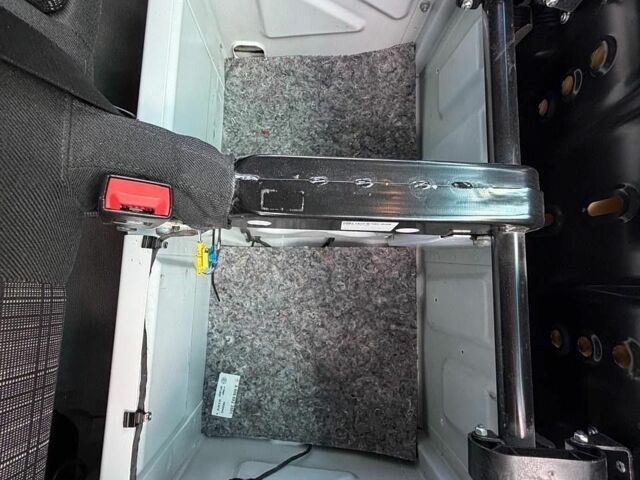 Білий Мерседес Sprinter, об'ємом двигуна 2.14 л та пробігом 220 тис. км за 25500 $, фото 15 на Automoto.ua