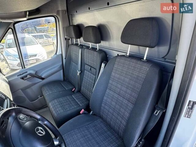 Мерседес Sprinter 2016 у Вінниці на Automoto.ua Білий Мерседес Sprinter, об'ємом двигуна 2.2 л та пробігом 316 тис. км за 14999 $, фото 27 на Automoto.ua