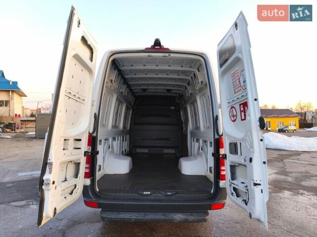 Білий Мерседес Sprinter, об'ємом двигуна 0 л та пробігом 291 тис. км за 29500 $, фото 42 на Automoto.ua