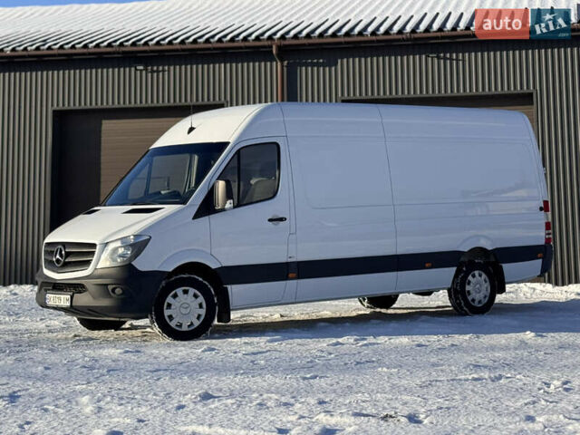Белый Мерседес Sprinter, объемом двигателя 2.2 л и пробегом 338 тыс. км за 20500 $, фото 3 на Automoto.ua