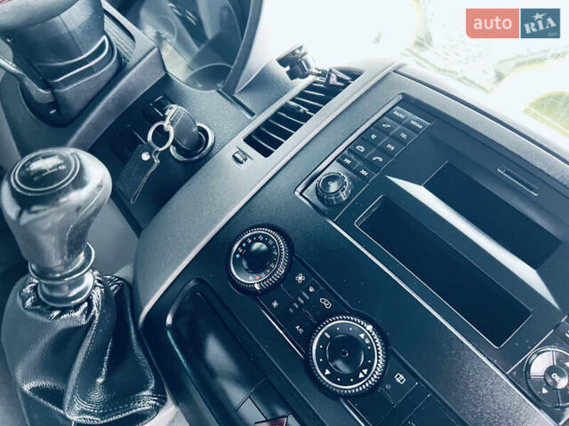 Белый Мерседес Sprinter, объемом двигателя 2.1 л и пробегом 410 тыс. км за 17500 $, фото 47 на Automoto.ua