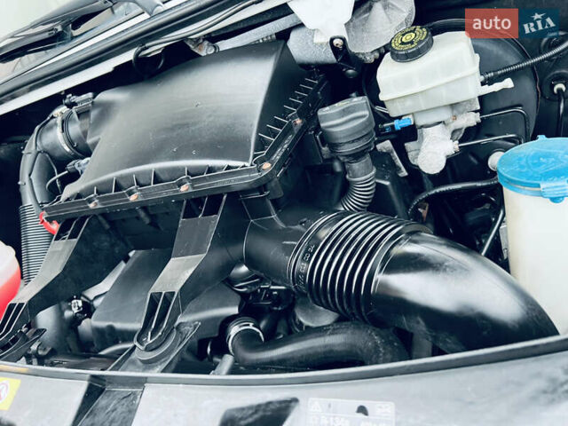 Белый Мерседес Sprinter, объемом двигателя 2.1 л и пробегом 410 тыс. км за 17500 $, фото 6 на Automoto.ua