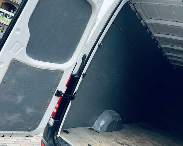 Белый Мерседес Sprinter, объемом двигателя 0 л и пробегом 3 тыс. км за 17900 $, фото 16 на Automoto.ua