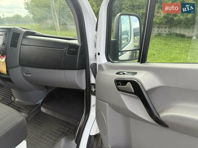 Белый Мерседес Sprinter, объемом двигателя 2.2 л и пробегом 325 тыс. км за 19000 $, фото 20 на Automoto.ua