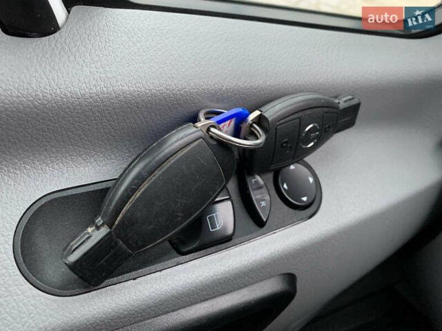 Білий Мерседес Sprinter, об'ємом двигуна 2.2 л та пробігом 162 тис. км за 19300 $, фото 38 на Automoto.ua