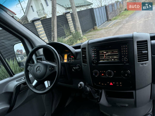 Белый Мерседес Sprinter, объемом двигателя 2.2 л и пробегом 245 тыс. км за 18800 $, фото 21 на Automoto.ua