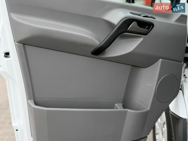 Белый Мерседес Sprinter, объемом двигателя 2.2 л и пробегом 280 тыс. км за 19855 $, фото 15 на Automoto.ua