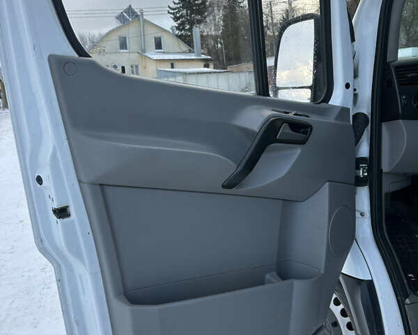 Білий Мерседес Sprinter, об'ємом двигуна 2.14 л та пробігом 465 тис. км за 14800 $, фото 8 на Automoto.ua
