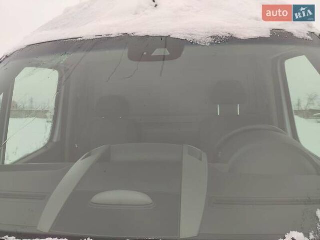 Белый Мерседес Sprinter, объемом двигателя 0 л и пробегом 291 тыс. км за 28800 $, фото 17 на Automoto.ua