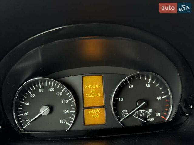 Білий Мерседес Sprinter, об'ємом двигуна 2.2 л та пробігом 245 тис. км за 18700 $, фото 25 на Automoto.ua