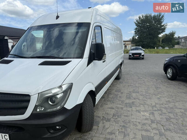Белый Мерседес Sprinter, объемом двигателя 2.2 л и пробегом 325 тыс. км за 19000 $, фото 7 на Automoto.ua