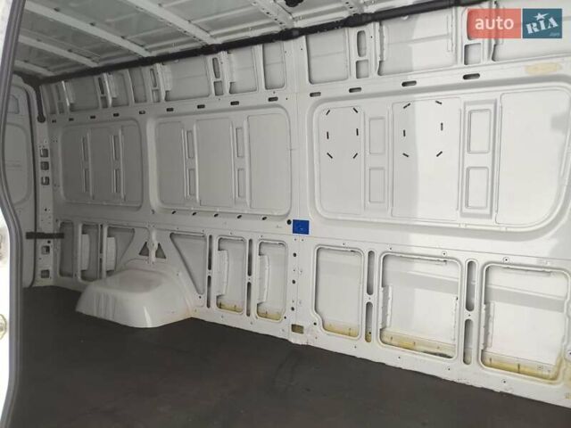 Белый Мерседес Sprinter, объемом двигателя 0 л и пробегом 291 тыс. км за 28800 $, фото 40 на Automoto.ua
